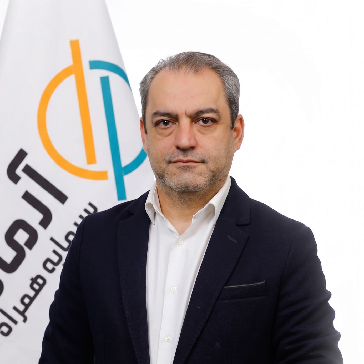 علیرضا عصار